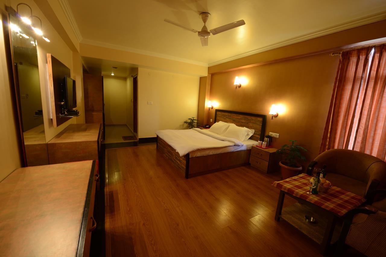 Hotel Park Paradise Manali Manāli Extérieur photo